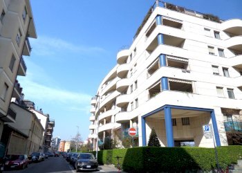Foto 5 - Box Via Leonardo Da Vinci
 
5 A, Torino - photo 5