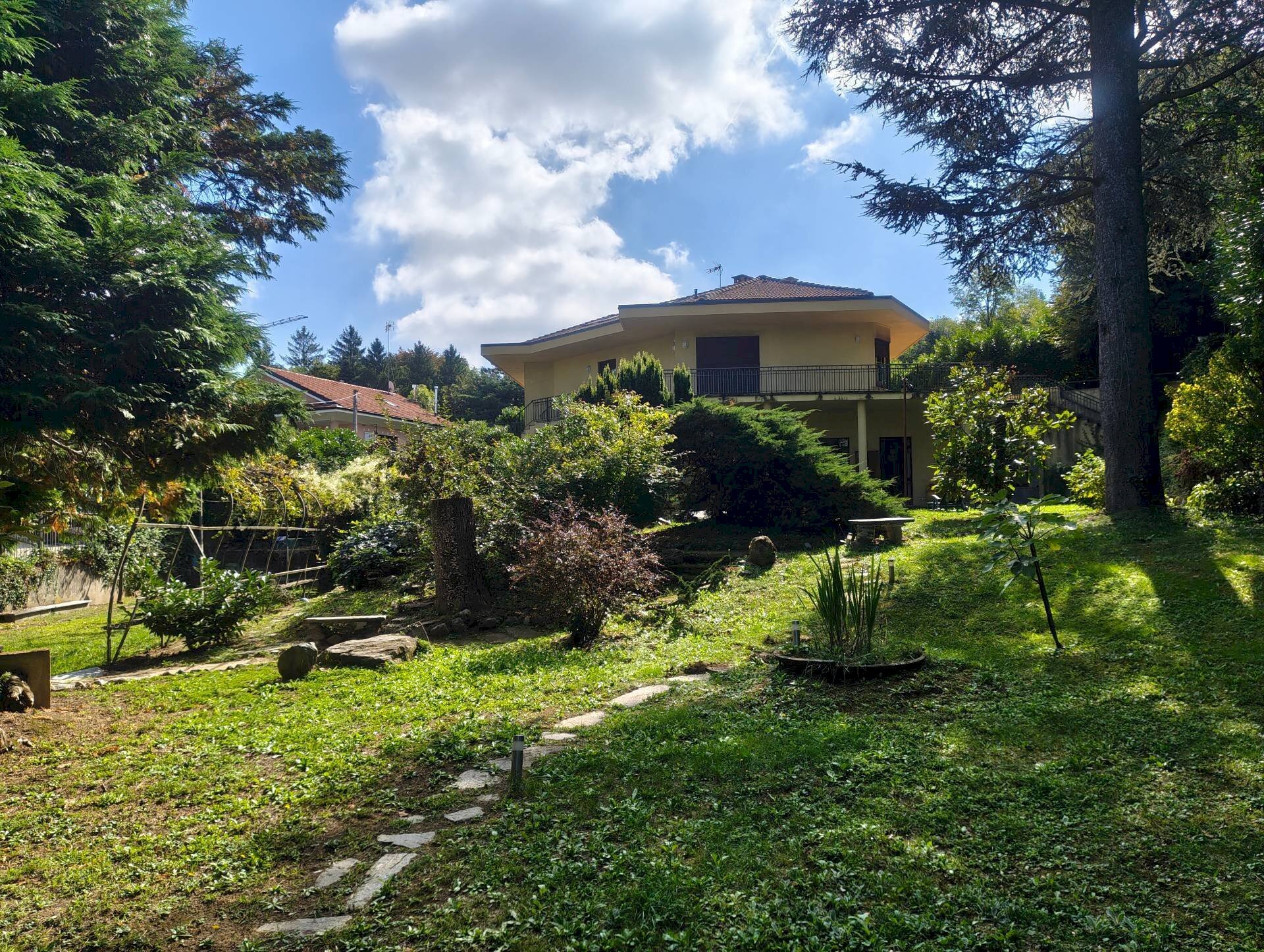 Foto 1 - Villa VIA MATER DIVINAE GRATIAE, Rosta - foto 1