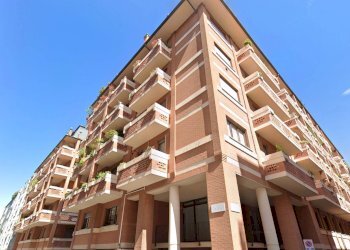 Foto 20 - Quadrilocale Via Giacinto Collegno
 
40, Torino - foto 20