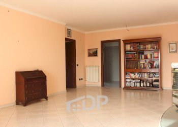 Foto 4 - Quadrilocale Largo Salvo D'Acquisto
 
3, Palombara Sabina - foto 4