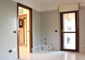 Foto 9 - Quadrilocale Largo Salvo D'Acquisto
 
3, Palombara Sabina - foto 9