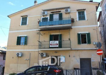 Foto 30 - Trilocale Via Isonzo
 
1, Palombara Sabina - foto 30