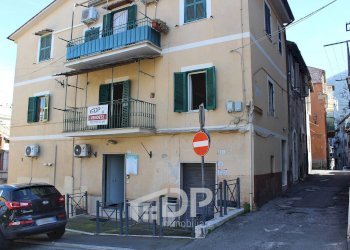 Foto 31 - Trilocale Via Isonzo
 
1, Palombara Sabina - foto 31