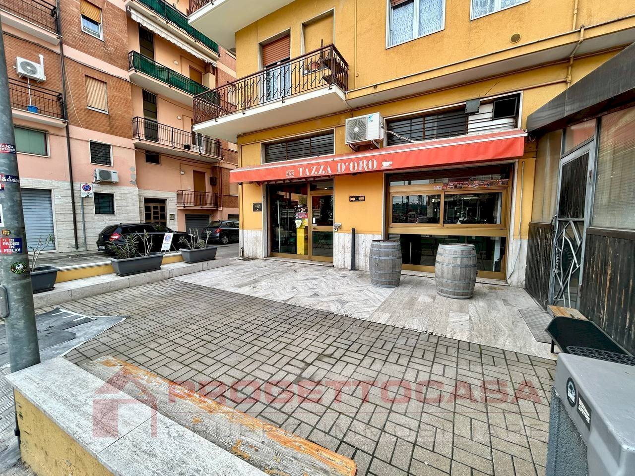 Foto 2 - Attività Commerciale Via Enrico Toti
 
33-35, San Benedetto del Tronto - foto 2