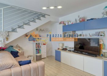 Foto 16 - Three-room apartment via Cesare Battisti
 
46, Carnago - photo 16