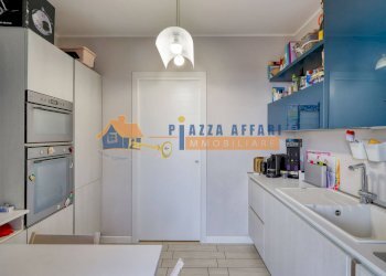 Foto 23 - Three-room apartment via Cesare Battisti
 
46, Carnago - photo 23