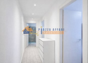 Foto 32 - Three-room apartment via Cesare Battisti
 
46, Carnago - photo 32