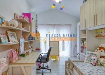 Foto 34 - Three-room apartment via Cesare Battisti
 
46, Carnago - photo 34