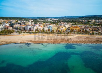 Vista dell\'acqua - Three-room apartment Via Giuseppe Garibaldi
 
99, Alghero - photo 3