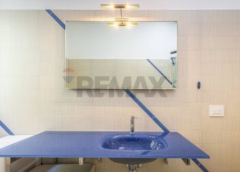 Bagno - Three-room apartment Via Giuseppe Garibaldi
 
99, Alghero - photo 15