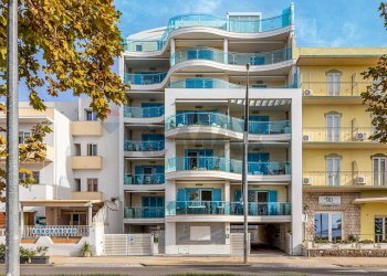 Edificio all\'aperto - Three-room apartment Via Giuseppe Garibaldi
 
99, Alghero - photo 26