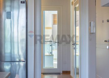 Hall / corridoio - Three-room apartment Via Giuseppe Garibaldi
 
99, Alghero - photo 41