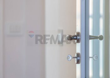 Dettagli - Three-room apartment Via Giuseppe Garibaldi
 
99, Alghero - photo 42