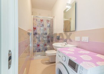 Bagno - Three-room apartment Via Giuseppe Garibaldi
 
99, Alghero - photo 43