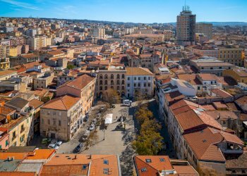 Edificio all\'aperto - Appartamento Piazza Efisio e Pasquale Tola
 
41, Sassari - foto 2