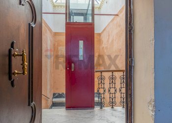 Ricezione / Lobby - Appartamento Piazza Efisio e Pasquale Tola
 
41, Sassari - foto 6