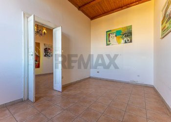 Stanza vuota - Appartamento Piazza Efisio e Pasquale Tola
 
41, Sassari - foto 13