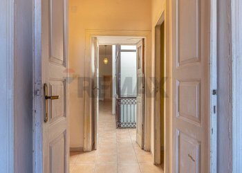 Hall / corridoio - Appartamento Piazza Efisio e Pasquale Tola
 
41, Sassari - foto 14