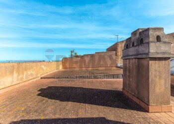 Terrazza - Appartamento Piazza Efisio e Pasquale Tola
 
41, Sassari - foto 33