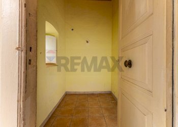 Hall / corridoio - Appartamento Piazza Efisio e Pasquale Tola
 
41, Sassari - foto 59