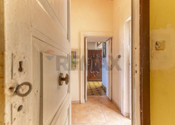 Hall / corridoio - Appartamento Piazza Efisio e Pasquale Tola
 
41, Sassari - foto 61