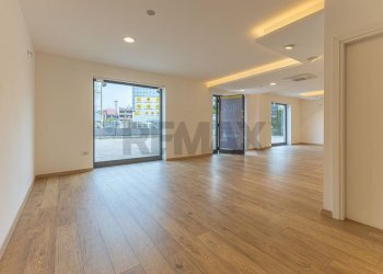 Stanza vuota - Commercial Premises Strada 24 di Via Predda Niedda, Sassari - photo 9