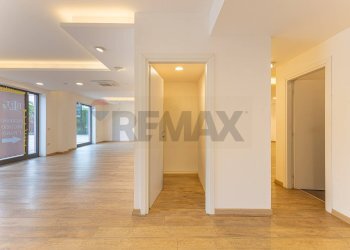 Stanza vuota - Commercial Premises Strada 24 di Via Predda Niedda, Sassari - photo 19