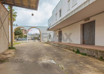 Terrazza - Commercial Premises Strada 24 di Via Predda Niedda, Sassari - photo 54