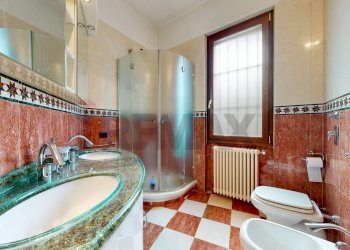 Bagno - Villa via Gaetano Donizzetti
 
51, Trezzano sul Naviglio - photo 37