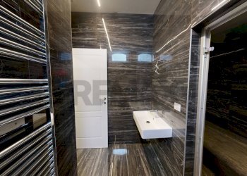 Bagno - Quadrilocale VIA CESARE AJRAGHI
 
44, Milano - foto 28