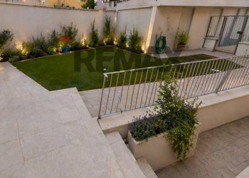 Giardino - Quadrilocale VIA CESARE AJRAGHI
 
44, Milano - foto 12