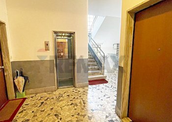 Hall / corridoio - Monolocale Via Fabio Mangone
 
3, Milano - foto 15