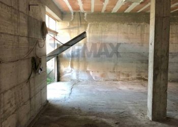 Parcheggio - Locale Commerciale Carinola - foto 8