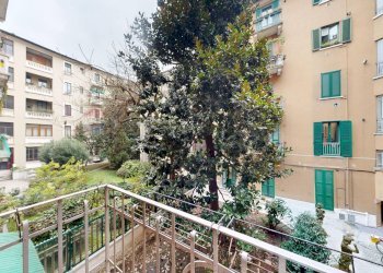 Balcone - Trilocale Via Ciro Menotti
 
6, Milano - foto 16