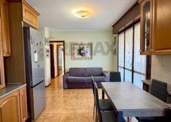 Sala da pranzo - Three-room apartment Via Monsignore Luigi Castelli
 
10, Desio - photo 9