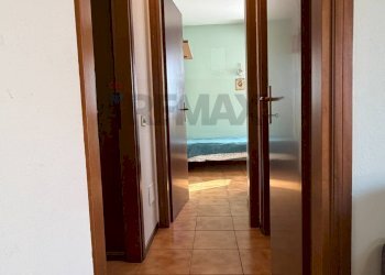 Hall / corridoio - Three-room apartment Via Monsignore Luigi Castelli
 
10, Desio - photo 11
