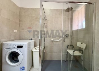 Bagno - Three-room apartment Via Monsignore Luigi Castelli
 
10, Desio - photo 24