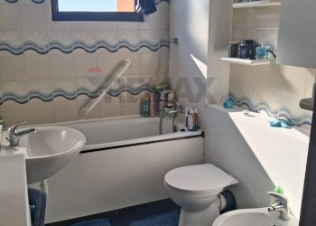 Bagno - Trilocale via Aldo Moro
 
9, Rho - foto 10