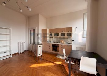 Sala da pranzo - Monolocale Via Degli Imbriani
 
16, Milano - foto 5