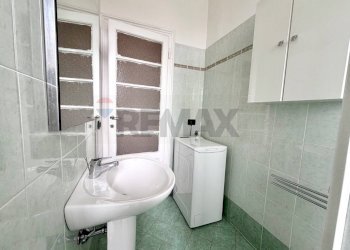 Bagno - Monolocale Via Degli Imbriani
 
16, Milano - foto 9