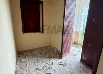 Stanza vuota - Villa strada statale appia 7
 
Snc, Carinola - foto 6