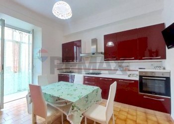 Cucina - Trilocale Via Nicolo Paganini
 
4, Savona - foto 4