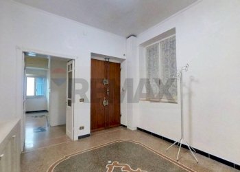 Stanza vuota - Trilocale Via Nicolo Paganini
 
4, Savona - foto 24