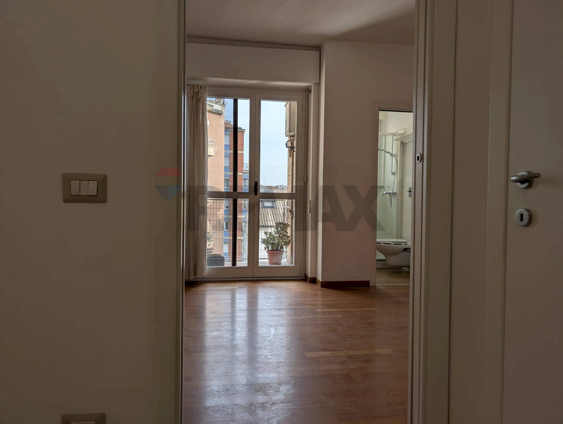 Stanza vuota - Trilocale Via Andrea Solari
 
19, Milano - foto 2