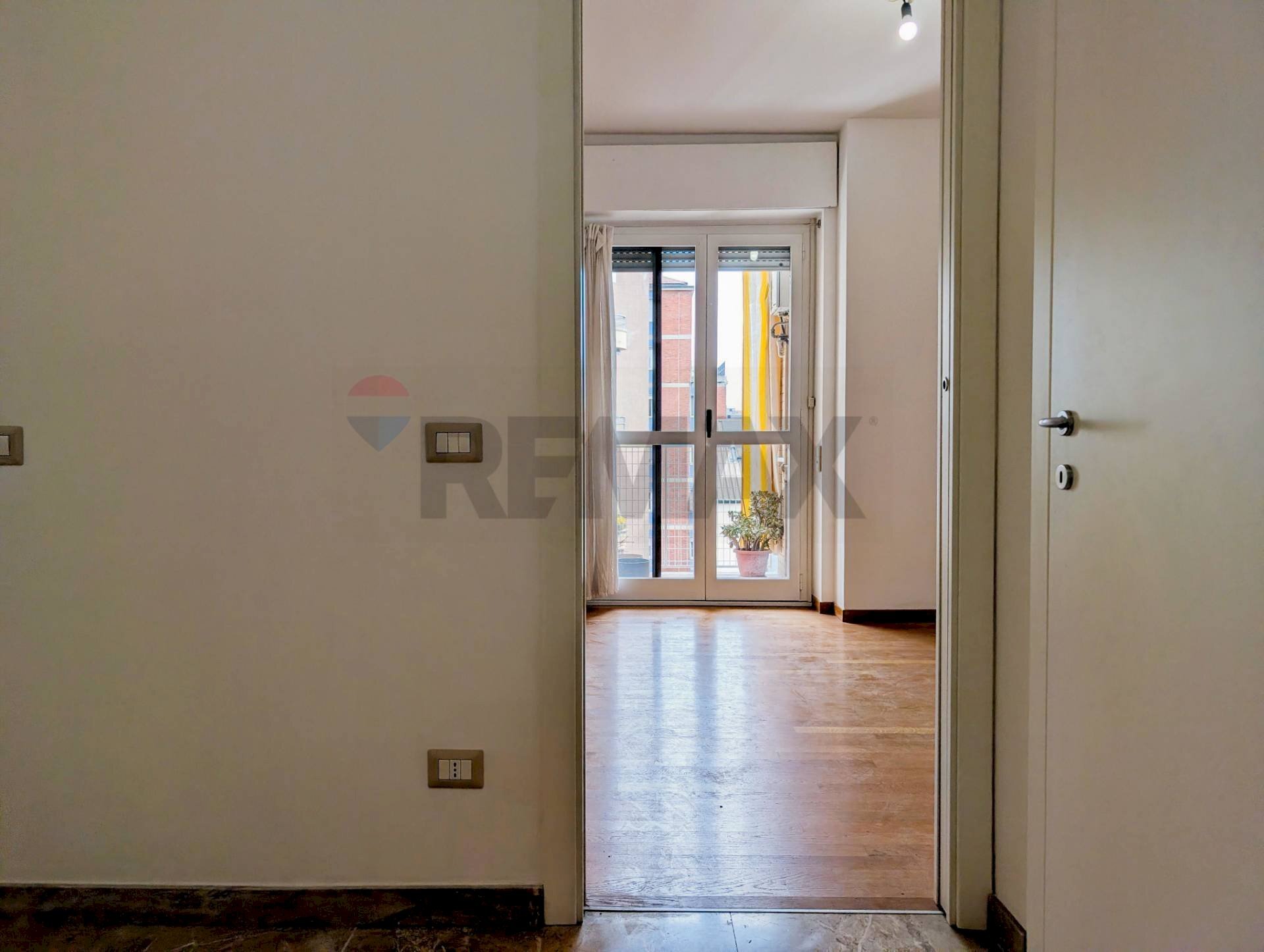 Ingresso Camera Matrimoniale - Trilocale Via Andrea Solari
19, Milano - foto 3