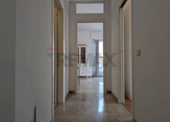 Corridoio - Trilocale Via Andrea Solari
 
19, Milano - foto 9