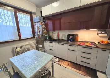 Cucina - Quadrilocale Via Val Maira
 
10, Milano - foto 10