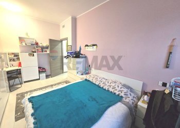 Camera / camera da letto - Quadrilocale Via Val Maira
 
10, Milano - foto 26