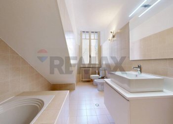 Bagno - Quadrilocale Via Principe Eugenio
 
30, Milano - foto 10