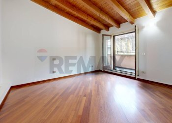 Stanza vuota - Quadrilocale Via Principe Eugenio
 
30, Milano - foto 18